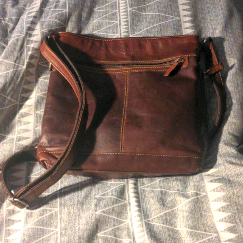 Cross body purse